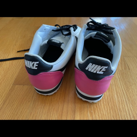 Custom Nike Cortez for women - Picture 8 of 8